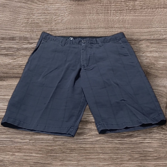 MEN'S VOLCOM CORPO CLASS SHORTS - Picture 2 of 9